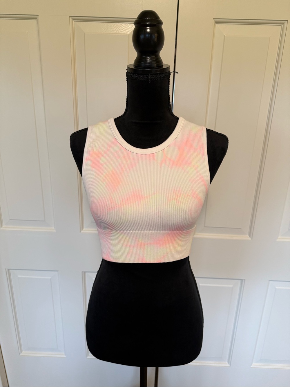Zyia Women's Ribbed Crop Tank Top - Pastel Tie-Dye Pink